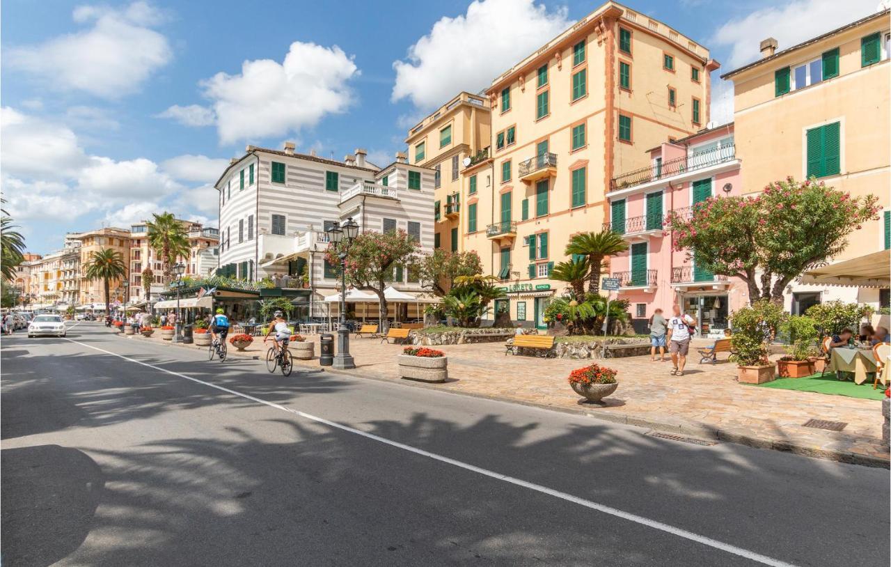 Amazing Apartment In Rapallo With Kitchen Luaran gambar