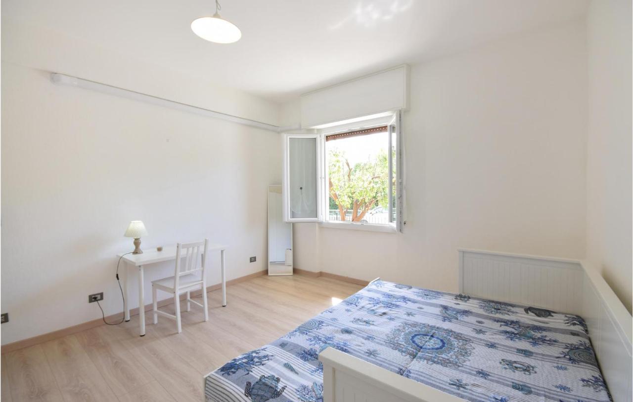 Amazing Apartment In Rapallo With Kitchen Luaran gambar